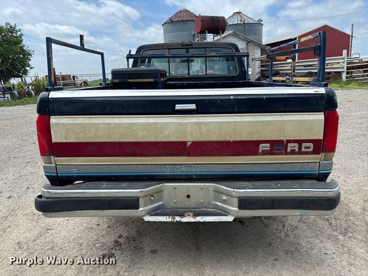 image for item FC1763 1991 Ford F150 Ext. Cab pickup truck