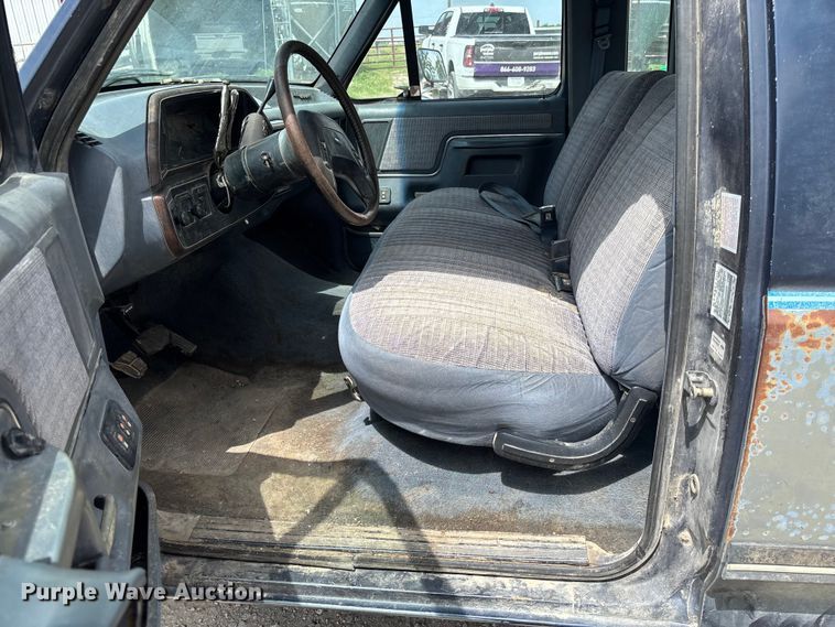 image for item FC1763 1991 Ford F150 Ext. Cab pickup truck
