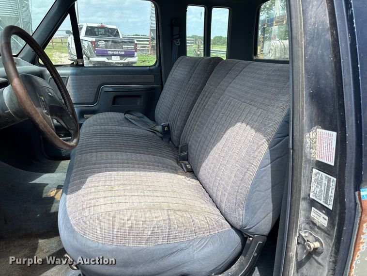 image for item FC1763 1991 Ford F150 Ext. Cab pickup truck
