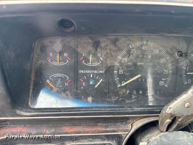 image for item FC1763 1991 Ford F150 Ext. Cab pickup truck