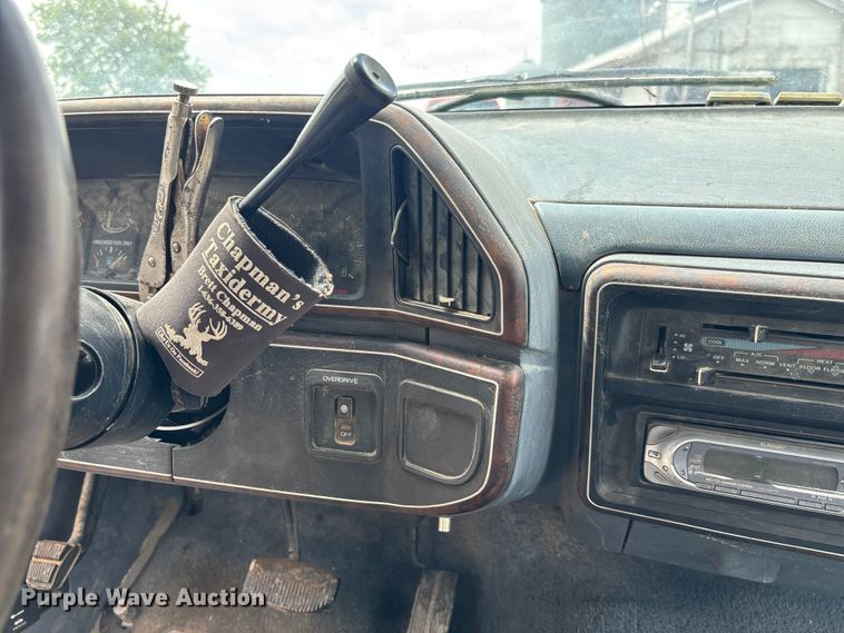 image for item FC1763 1991 Ford F150 Ext. Cab pickup truck