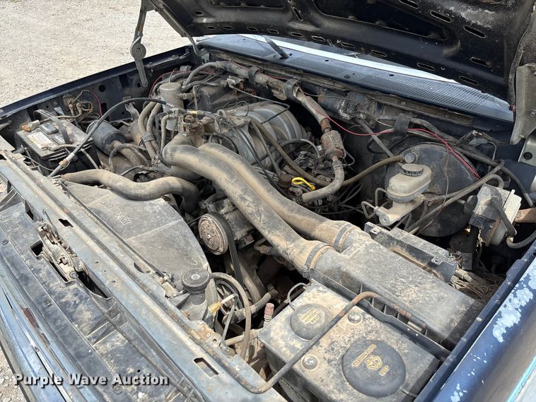 image for item FC1763 1991 Ford F150 Ext. Cab pickup truck