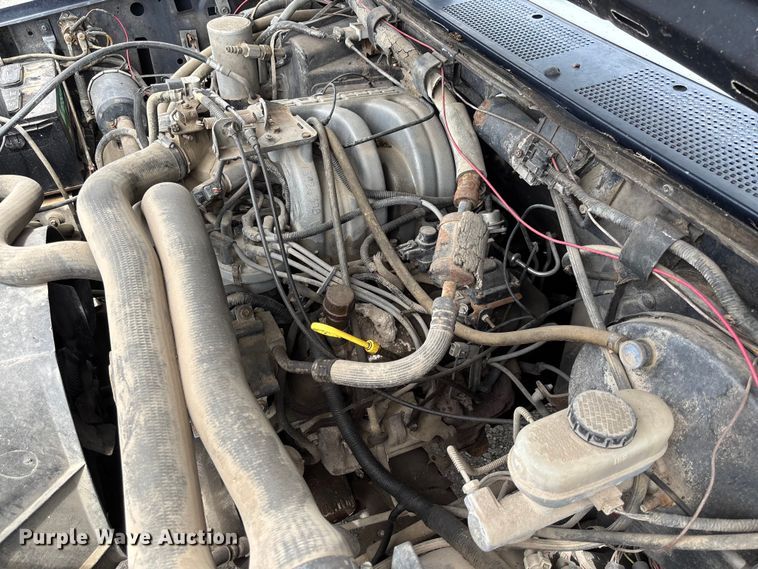 image for item FC1763 1991 Ford F150 Ext. Cab pickup truck