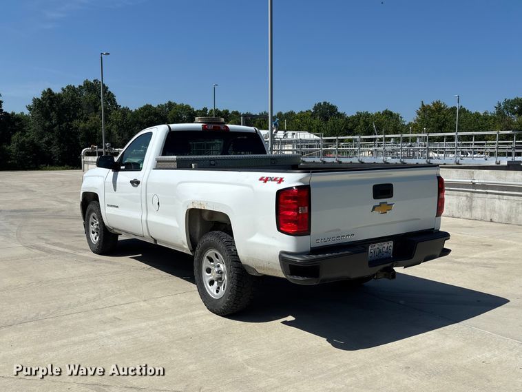 image for item FC1773 2017 Chevrolet Silverado 1500 pickup truck
