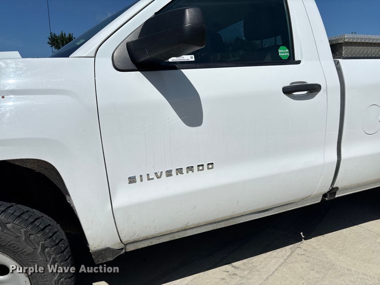 image for item FC1773 2017 Chevrolet Silverado 1500 pickup truck