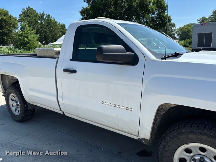 image for item FC1773 2017 Chevrolet Silverado 1500 pickup truck