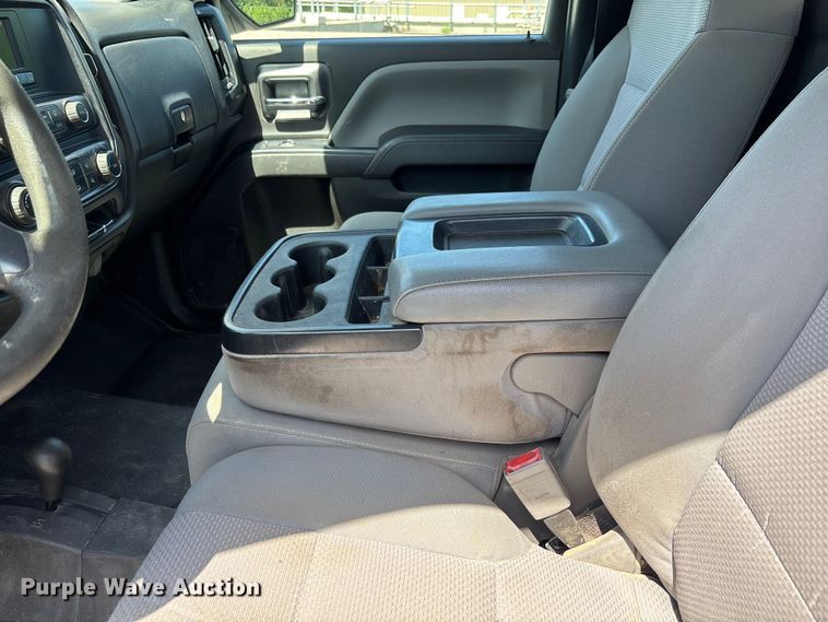 image for item FC1773 2017 Chevrolet Silverado 1500 pickup truck