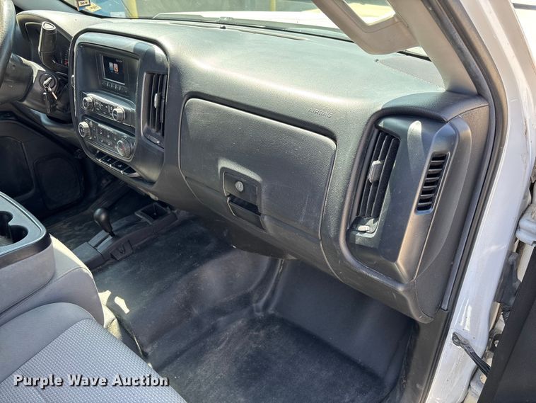 image for item FC1773 2017 Chevrolet Silverado 1500 pickup truck