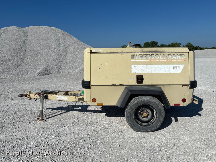 image for item FC1828 Ingersoll-Rand P185WD air compressor