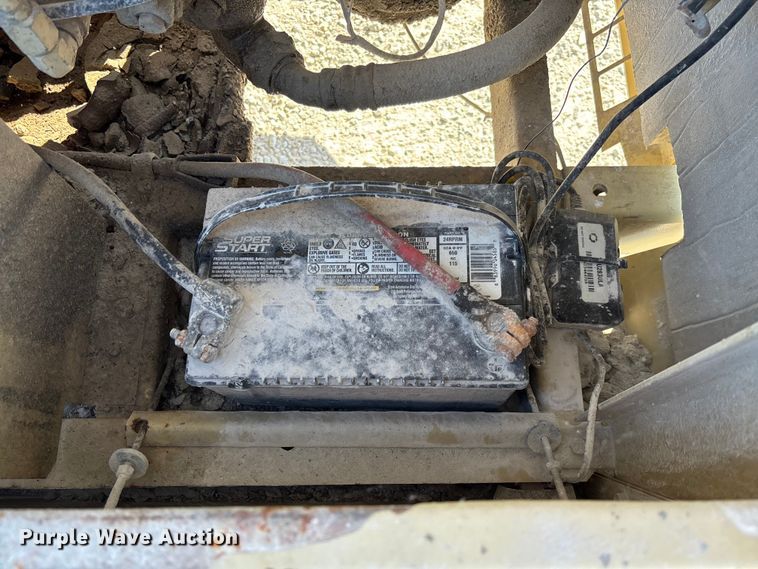 image for item FC1828 Ingersoll-Rand P185WD air compressor