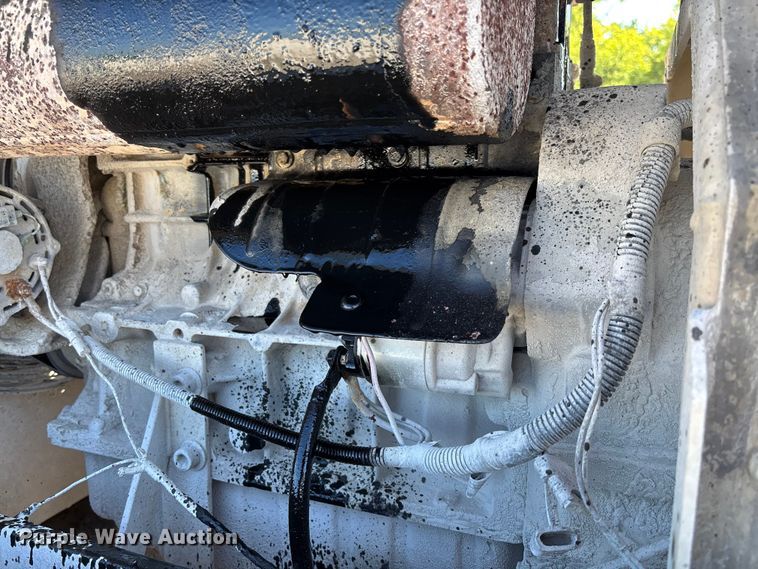 image for item FC1828 Ingersoll-Rand P185WD air compressor