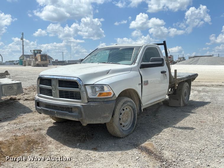 image for item FC1831 2010 Dodge Ram 2500 flatbed pickup truck