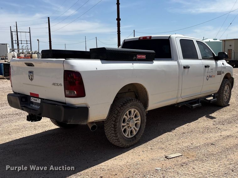image for item FC2276 2017 RAM 2500 Crew Cab pickup truck