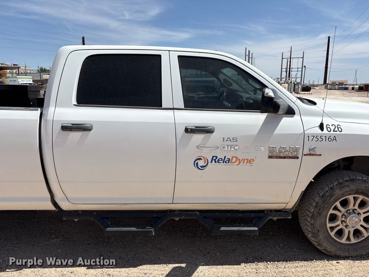 image for item FC2276 2017 RAM 2500 Crew Cab pickup truck