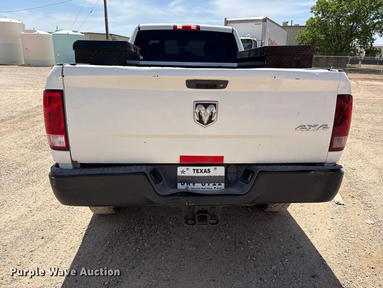 image for item FC2276 2017 RAM 2500 Crew Cab pickup truck
