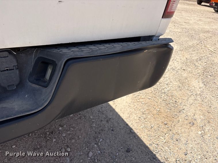 image for item FC2276 2017 RAM 2500 Crew Cab pickup truck
