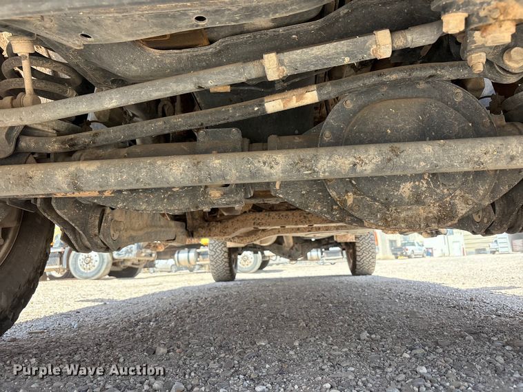 image for item FC2276 2017 RAM 2500 Crew Cab pickup truck