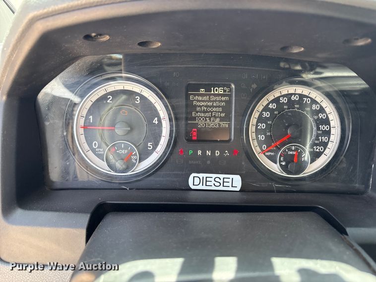 image for item FC2276 2017 RAM 2500 Crew Cab pickup truck