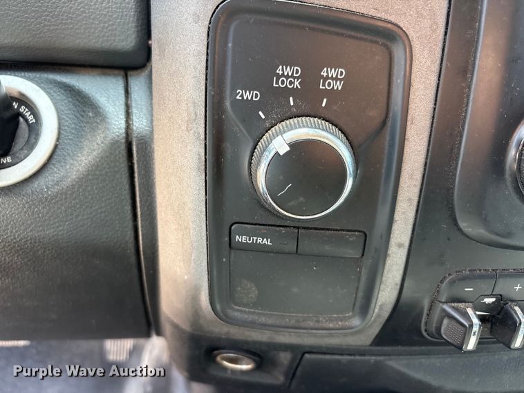 image for item FC2276 2017 RAM 2500 Crew Cab pickup truck
