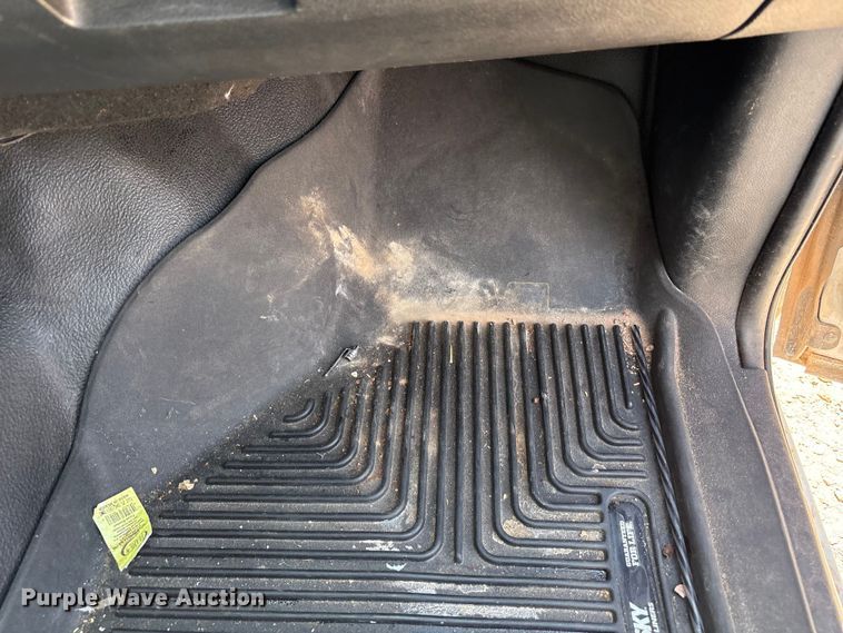 image for item FC2276 2017 RAM 2500 Crew Cab pickup truck