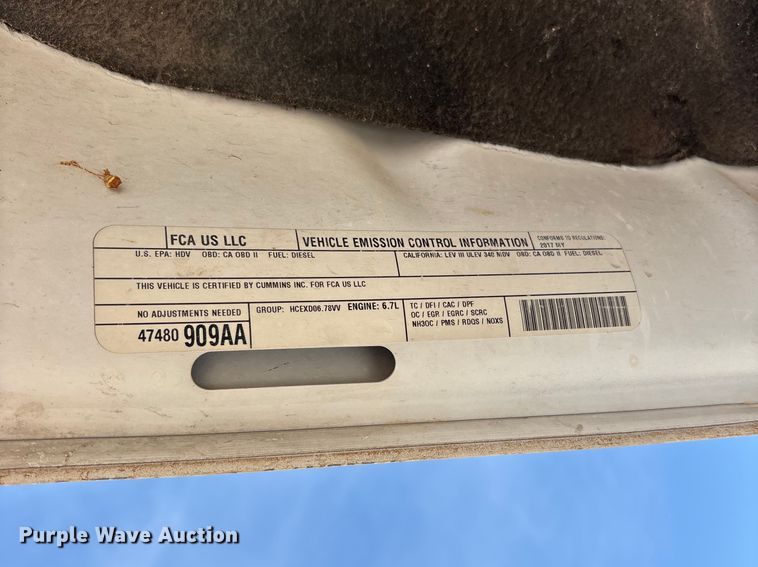 image for item FC2276 2017 RAM 2500 Crew Cab pickup truck