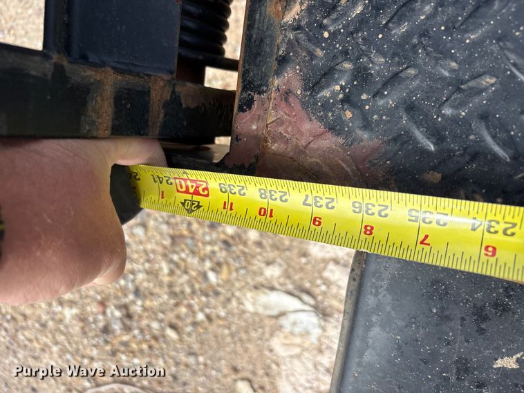 image for item FC2472 2019 Load Trail equipment trailer