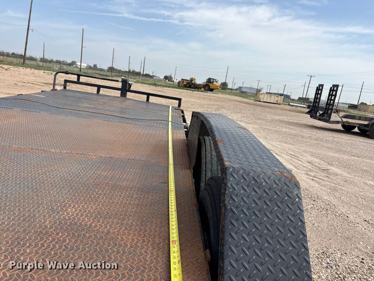 image for item FC2472 2019 Load Trail equipment trailer