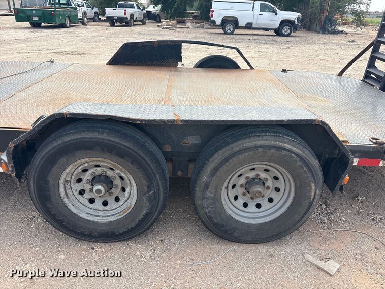 image for item FC2472 2019 Load Trail equipment trailer