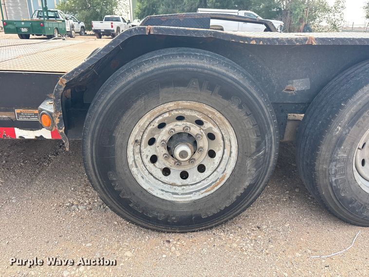 image for item FC2472 2019 Load Trail equipment trailer