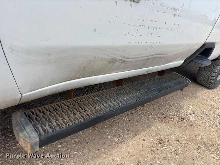 image for item FC2473 2021 Chevrolet Silverado 2500HD pickup truck