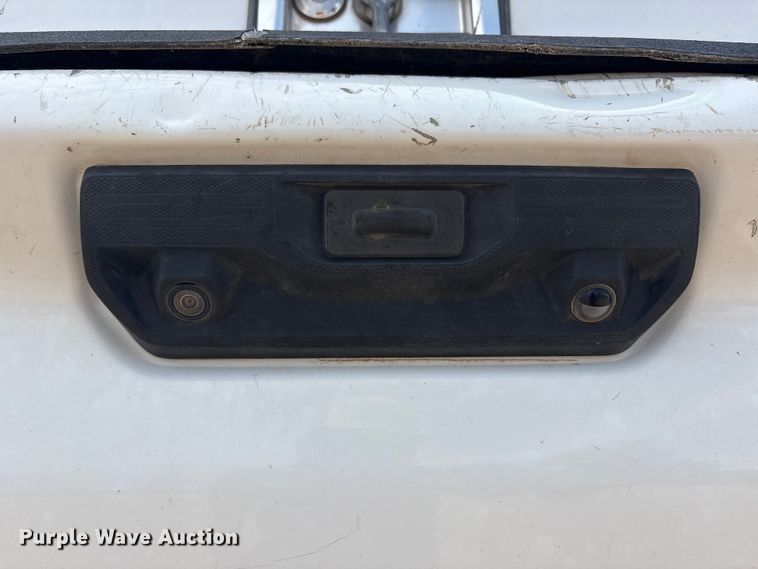 image for item FC2473 2021 Chevrolet Silverado 2500HD pickup truck