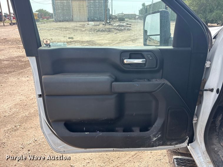 image for item FC2473 2021 Chevrolet Silverado 2500HD pickup truck