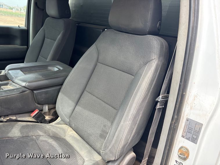 image for item FC2473 2021 Chevrolet Silverado 2500HD pickup truck