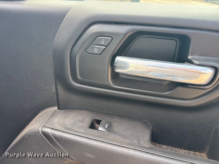 image for item FC2473 2021 Chevrolet Silverado 2500HD pickup truck