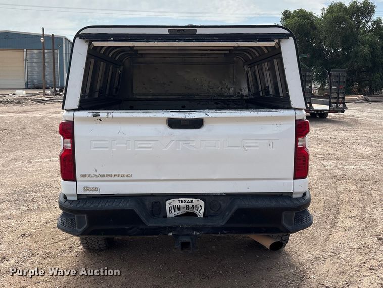 image for item FC2474 2021 Chevrolet Silverado 2500HD pickup truck