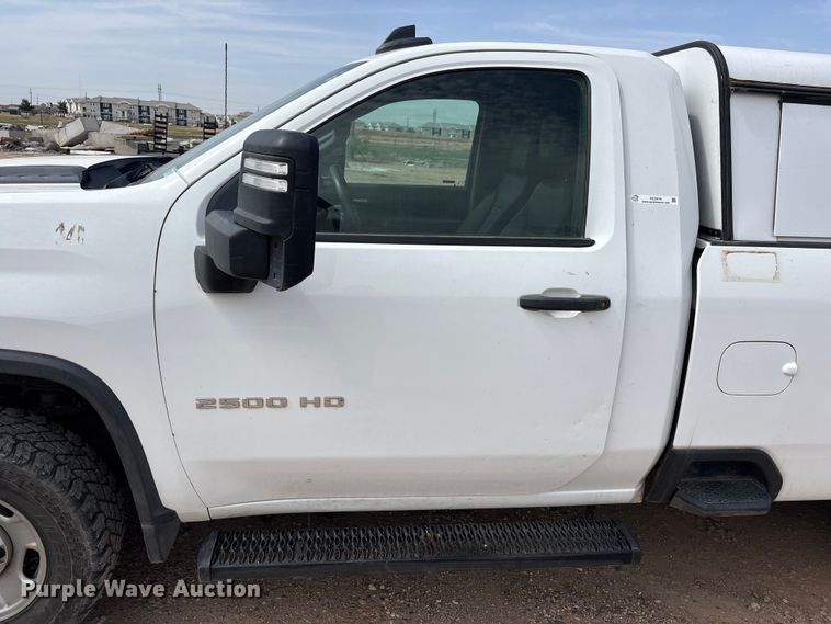 image for item FC2474 2021 Chevrolet Silverado 2500HD pickup truck