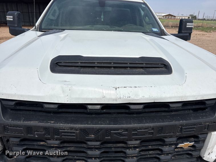 image for item FC2474 2021 Chevrolet Silverado 2500HD pickup truck