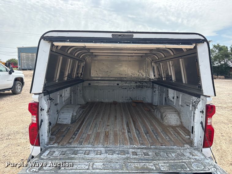 image for item FC2474 2021 Chevrolet Silverado 2500HD pickup truck