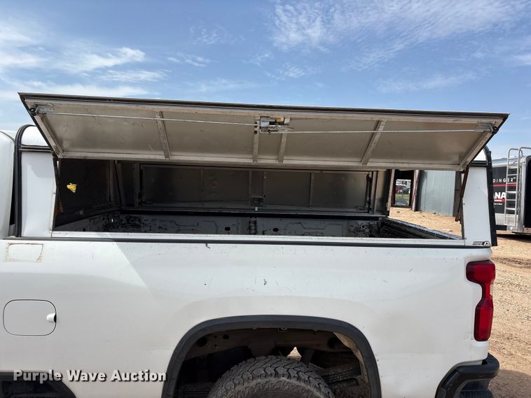 image for item FC2474 2021 Chevrolet Silverado 2500HD pickup truck