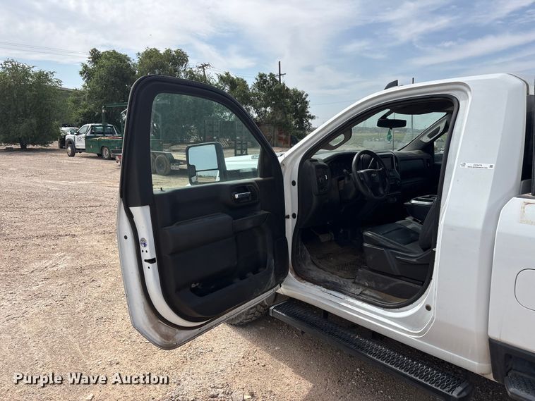 image for item FC2474 2021 Chevrolet Silverado 2500HD pickup truck