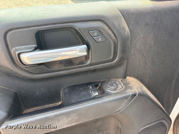 image for item FC2474 2021 Chevrolet Silverado 2500HD pickup truck