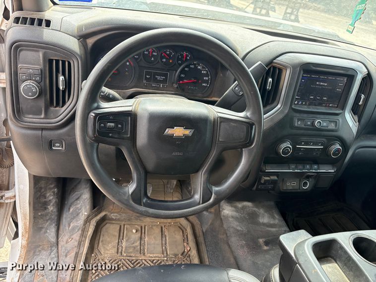 image for item FC2474 2021 Chevrolet Silverado 2500HD pickup truck