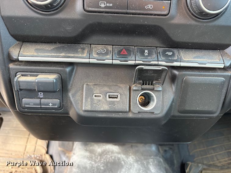 image for item FC2474 2021 Chevrolet Silverado 2500HD pickup truck