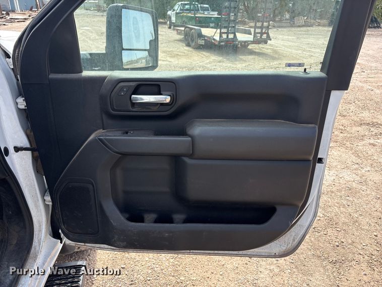 image for item FC2474 2021 Chevrolet Silverado 2500HD pickup truck