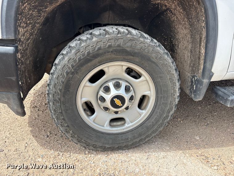 image for item FC2474 2021 Chevrolet Silverado 2500HD pickup truck