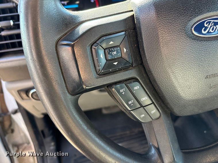 image for item FC2487 2019 Ford F250 Super Duty Crew Cab pickup truck