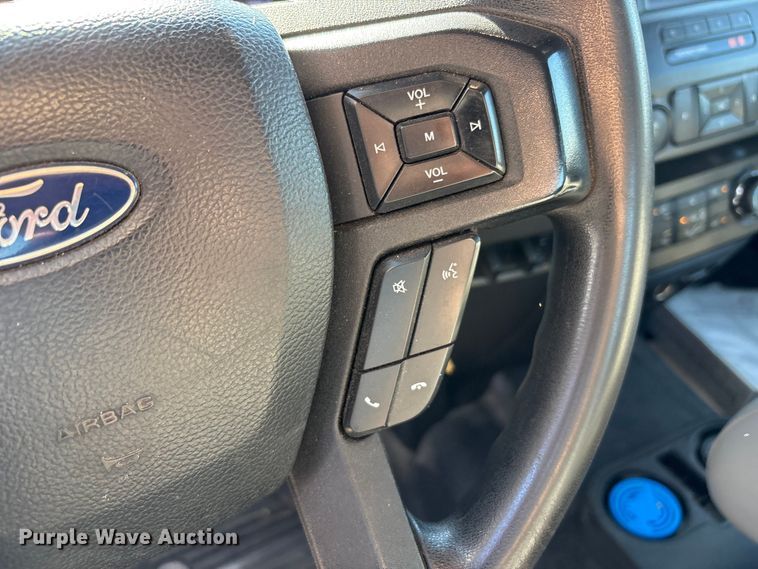 image for item FC2487 2019 Ford F250 Super Duty Crew Cab pickup truck