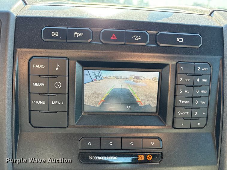 image for item FC2487 2019 Ford F250 Super Duty Crew Cab pickup truck