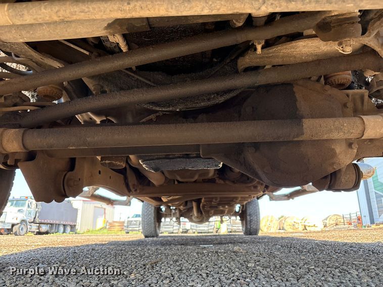 image for item FC2487 2019 Ford F250 Super Duty Crew Cab pickup truck