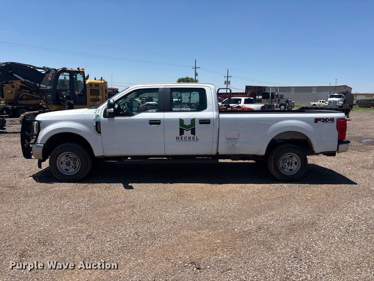 image for item FC2488 2019 Ford F250 Super Duty Crew Cab pickup truck